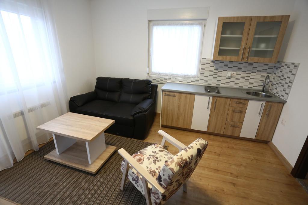 Apartments Kolonija Σαράγεβο Δωμάτιο φωτογραφία